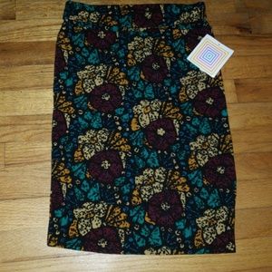 Lularoe cassie skirt